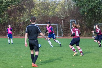 Bild 117 - B-Juniorinnen Halstenbek-Rellingen - Hamburger SV 2 : Ergebnis: 3:8